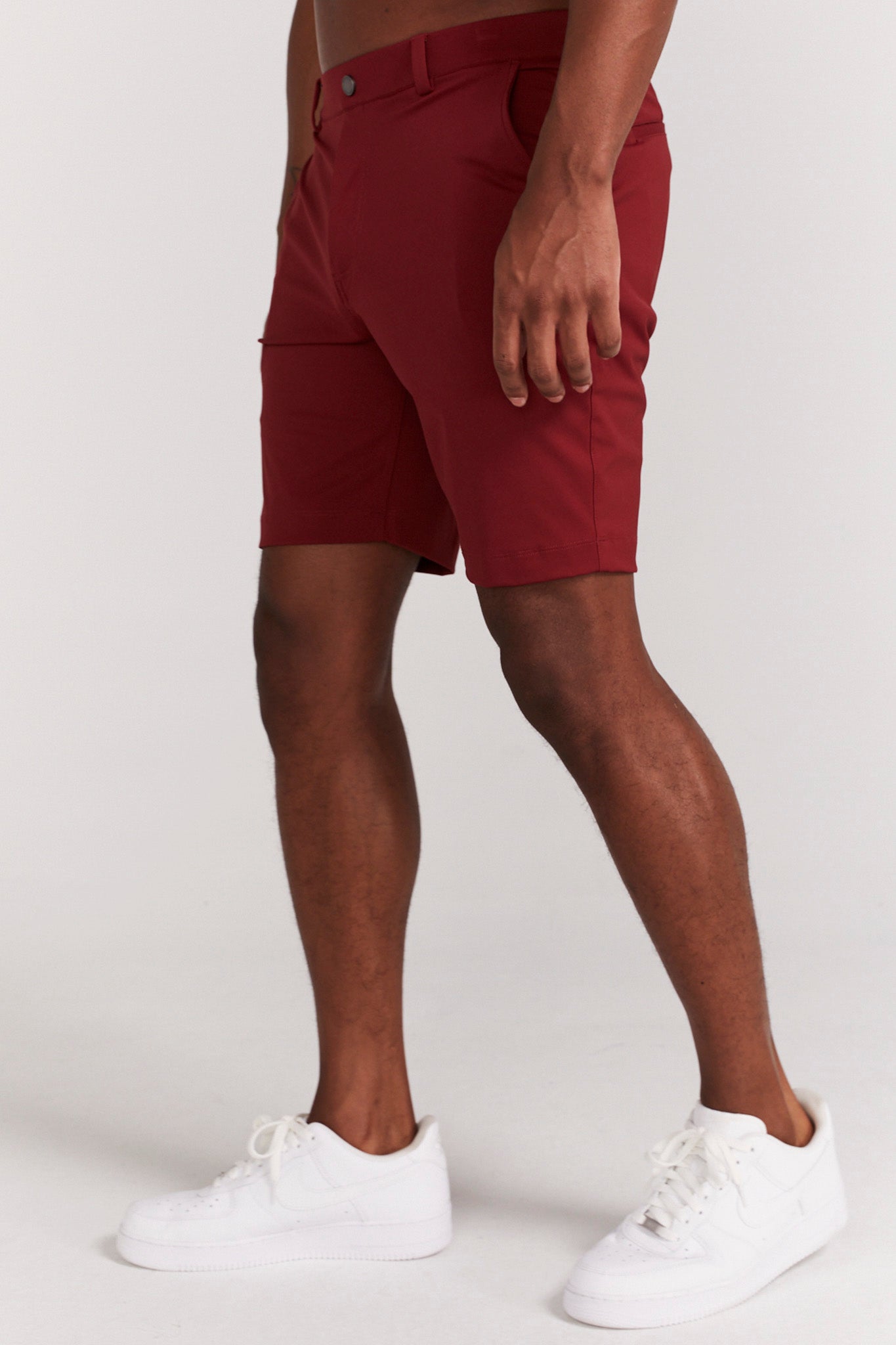 Varick Pull-On Short in Maroon – REDVANLY